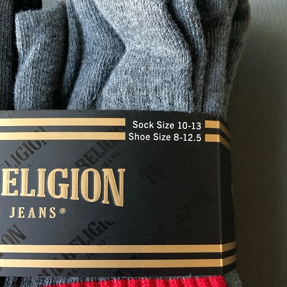 True Religion Black and Gray Athletic Socks 8 Pack - Picture 2 of 6
